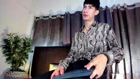 Nova online show from March 1, 12:20 pm