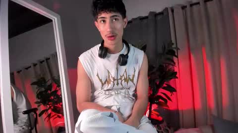 Nova online show from October 13, 8:22 pm