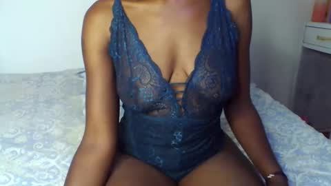 nukshypipi online show from April 30, 2:05 am