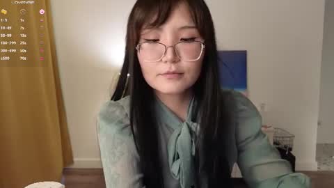 Erica online show from July 3, 2:27 am