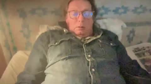 Snapshot of nurod chatting on February 14, 10:28 am nurod online show from February 14, 10:28 am