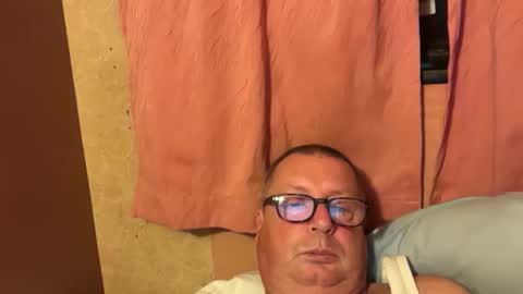 Snapshot of nurod chatting on October 19, 11:09 pm nurod online show from October 19, 11:09 pm