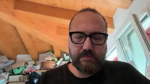 Nutelloso online show from October 8, 7:58 am