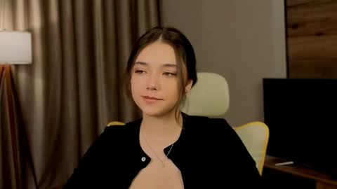 Rachel online show from June 6, 7:53 pm