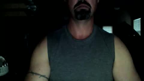 nvrenuff1979 online show from November 26, 12:24 pm