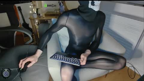 Snapshot of nyl0nnickb0y chatting on October 22, 8:10 pm Nyl0nnickb0y online show from October 22, 8:10 pm