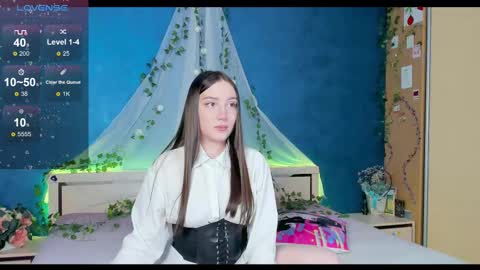 Snapshot of nymphalean chatting on March 10, 7:07 pm Kat online show from March 10, 7:07 pm