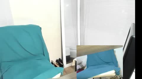 nyomi browm online show from February 6, 7:12 am