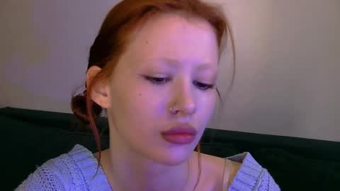 nyra_thira online show from March 24, 11:27 am