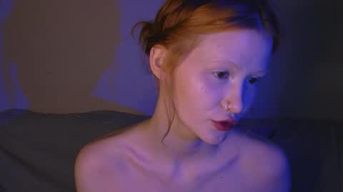 nyra_thira online show from November 9, 9:06 pm