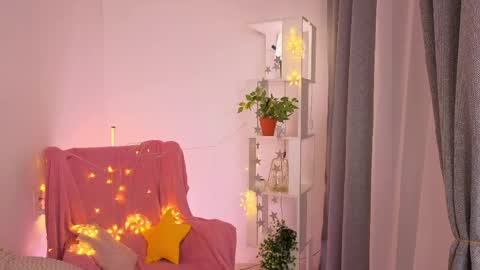 Emily online show from May 22, 5:47 am