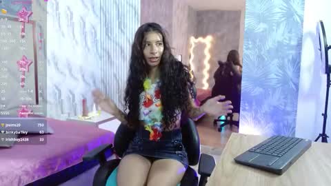 nyx_tay online show from January 9, 7:30 pm