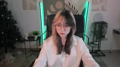Nyx online show from May 9, 6:41 am