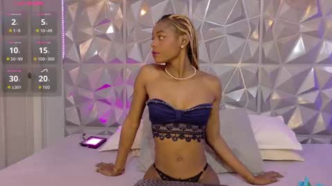 nyxvelvet1 online show from June 25, 11:48 am
