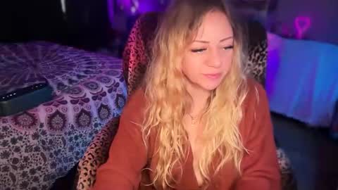 nyxxen online show from March 29, 3:13 pm