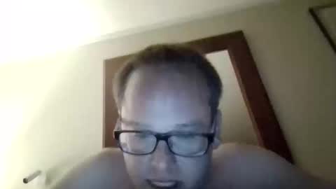 nzguy1985 online show from March 5, 10:24 am