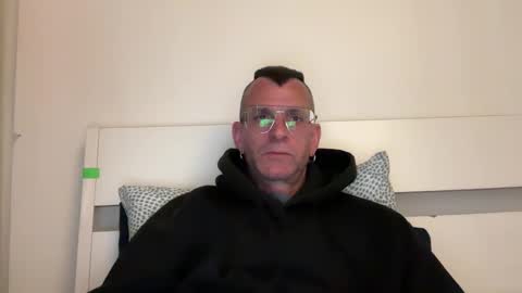 Jonathan Deep online show from April 4, 4:14 pm