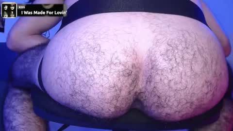 Snapshot of oezack__ chatting on February 25, 11:10 am Zack online show from February 25, 11:10 am