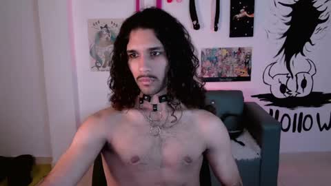 Snapshot of oezack__ chatting on February 17, 5:14 am Zack online show from February 17, 5:14 am