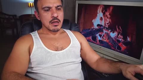 officeman7 online show from January 3, 5:53 pm