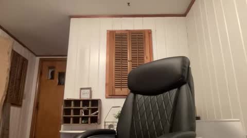 ofthatguy online show from December 5, 4:01 am