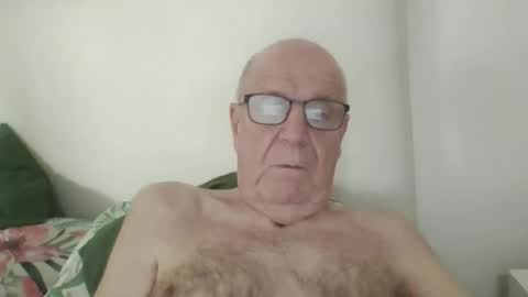 oggi95 online show from October 18, 2:43 pm