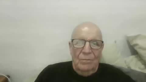 oggi95 online show from November 16, 8:55 pm