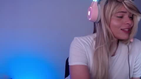 Oh xxxLt4 online show from January 9, 11:02 pm