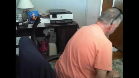 Snapshot of ohfukitsbob chatting on September 29, 2:16 pm ohfukitsbob online show from September 29, 2:16 pm