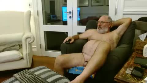 Ohjonny online show from December 2, 9:51 am