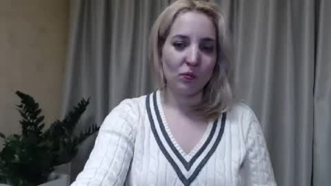 Mari online show from February 18, 4:14 pm