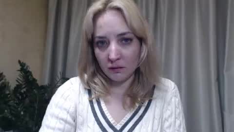 Mari online show from November 5, 8:11 pm