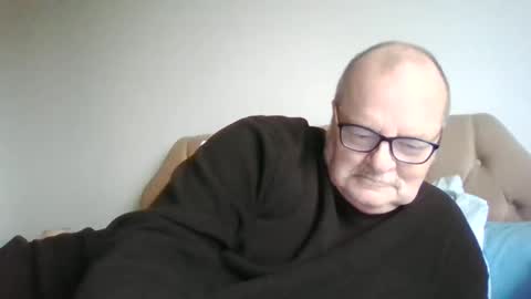 old_fkr online show from February 12, 3:38 pm