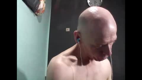 oldbuthorny62 online show from February 24, 7:44 am