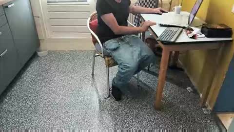 oldersagger online show from October 19, 11:48 am