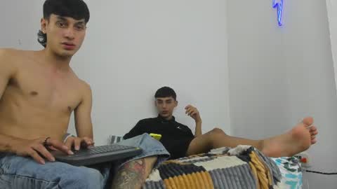 oliver_morghan online show from August 4, 2:07 am