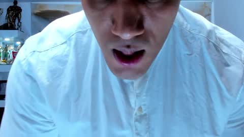 oliver_tommy online show from October 22, 1:46 pm