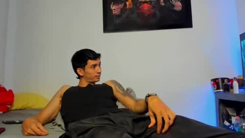 Oliver bennet online show from October 27, 11:05 pm