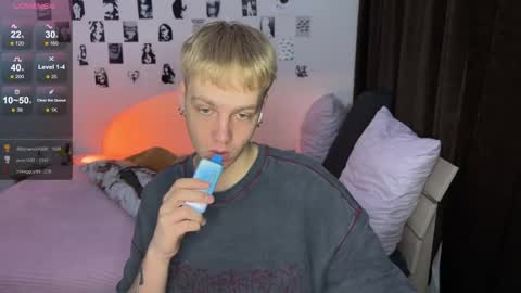 oliver online show from October 27, 6:13 am