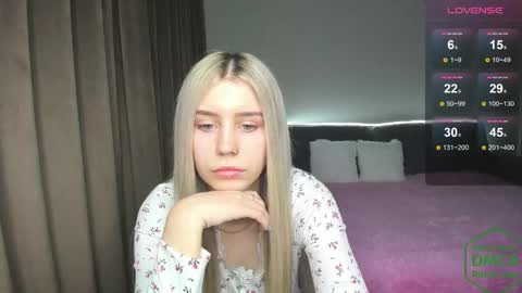 Olivia online show from January 8, 12:44 pm