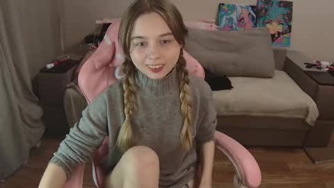 Olivia online show from November 22, 3:10 pm