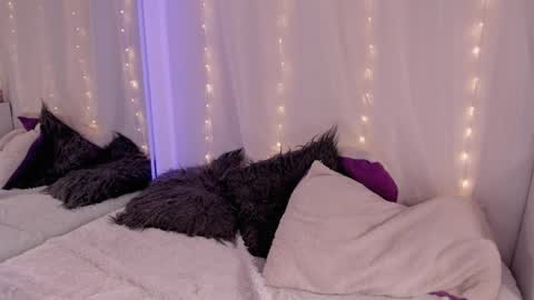 IG Im Oliviamorrys X OliviaMorrys online show from April 13, 8:57 pm