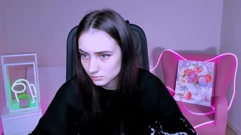 olivia_norton_ online show from November 8, 3:26 pm