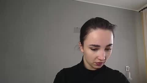 Olivia online show from March 14, 1:15 pm