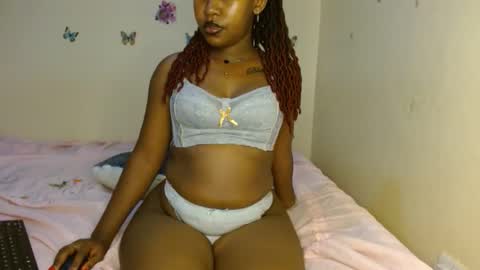 olivia online show from April 15, 5:49 pm