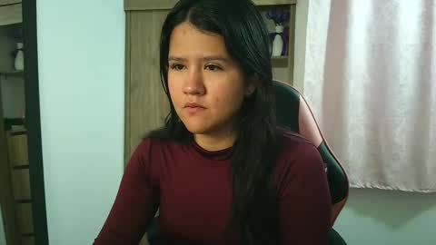 Olivia online show from December 1, 12:25 pm