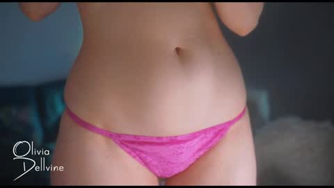 Olivia online show from April 4, 1:45 am