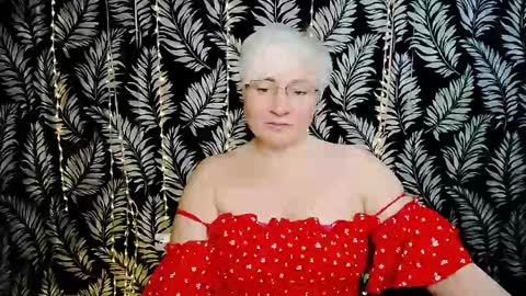 Kelly online show from June 1, 10:38 am
