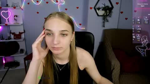 Ollivia online show from May 8, 6:30 am