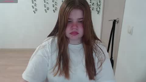  MellY  online show from July 17, 6:54 pm